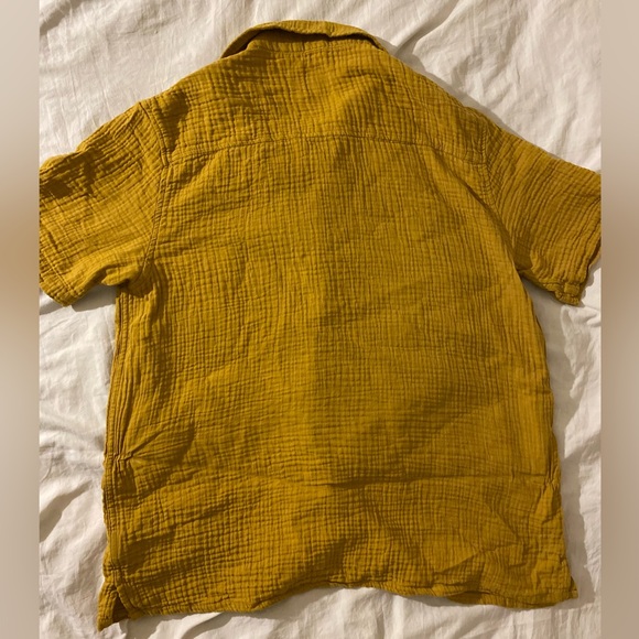 RSQ Yellow Casual Button Down Shirt with Short Sleeves - Picture 2 of 5